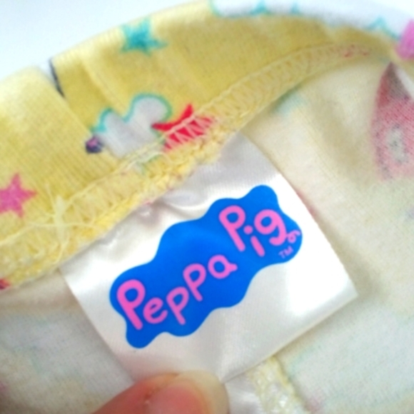 Peppa Pig Pajama Bottoms & Toys Set 100% Cotton Yellow Pink PJ 4T - Picture 3 of 13